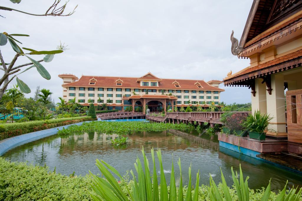 Angkor Era Hotel Siem Reap Buitenkant foto