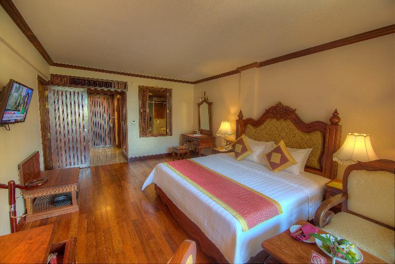 Angkor Era Hotel Siem Reap Buitenkant foto